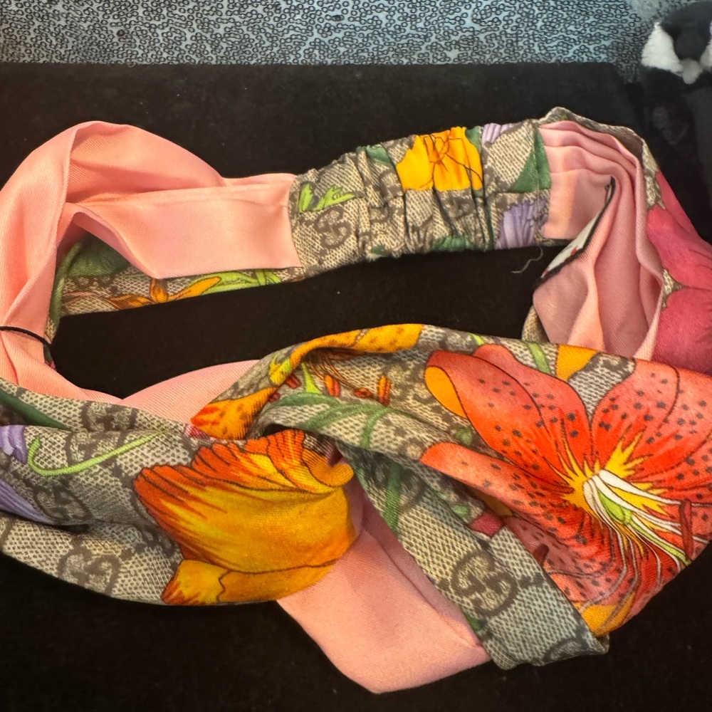 Gucci Pink and Orange Floral Hairband - Picture 2 of 8